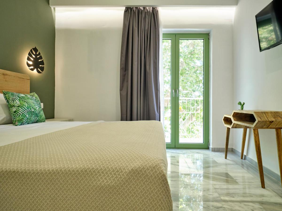 The Tree Apartment Skiathos Town Ngoại thất bức ảnh